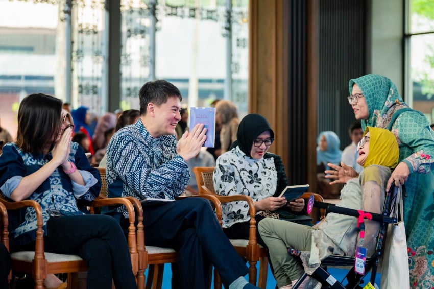 DANA Catat Pendapatan UMKM Alumni SisBerdaya Naik 113%