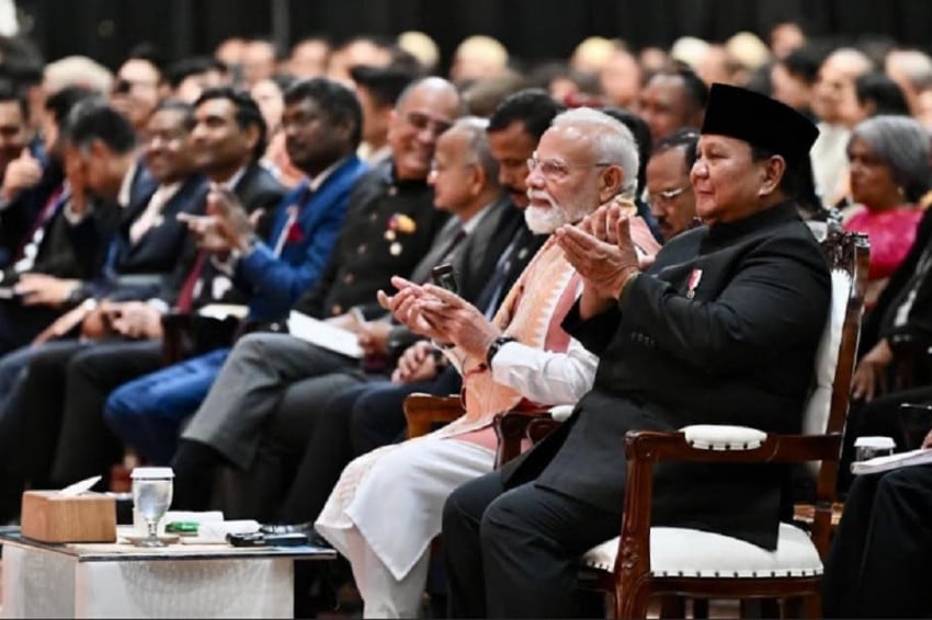 Prabowo Puji India: Penduduk 1,4 Miliar, Transisi Pemerintahan Damai