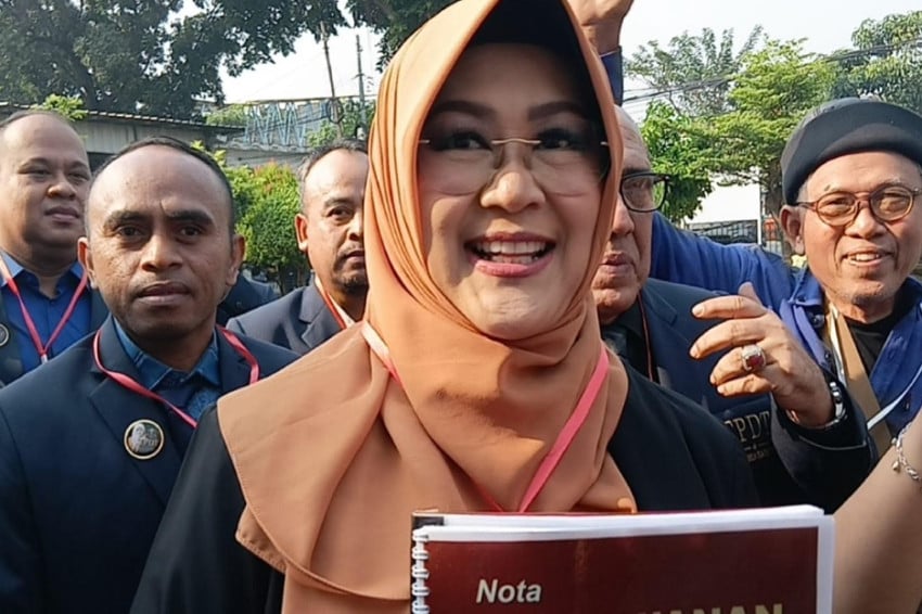 Tiba PN Jaktim Jelang Sidang Eksepsi, Dokter Tifa: Kami Siapkan 37 Halaman Nota Perlawanan