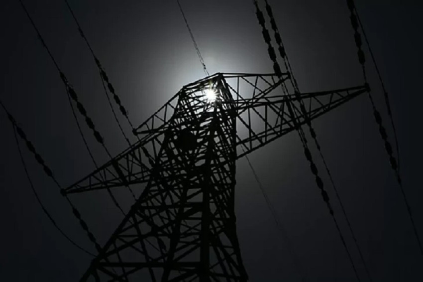 Pengamat: Blackout Sumatera Belum Tentu Dipicu karena Pengadaan Batu Bara