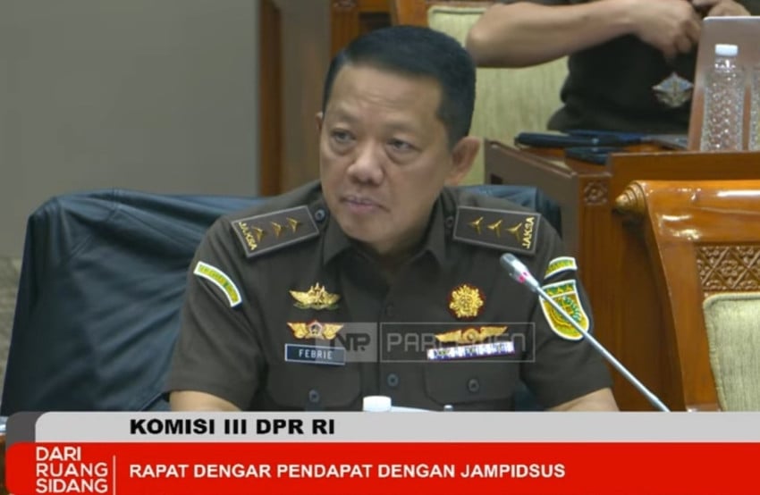 DPR Minta Komjak Proaktif Awasi Penanganan Perkara Febrie Adriansyah