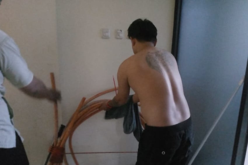 2 Pencuri Kabel Rp143 Juta di Cikarang Selatan Ditangkap saat Beraksi