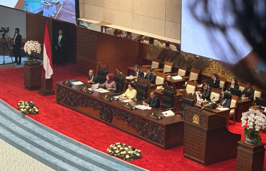 Rapat Paripurna DPR RI Hari Ini Sahkan RUU PFII hingga Tetapkan Anggota KPI
