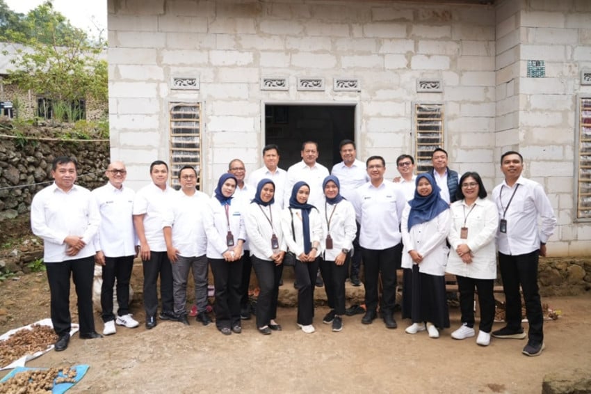 Dukung Penguatan Ekonomi Kerakyatan, Danantara Tinjau Pemberdayaan Nasabah PNM di Mojokerto