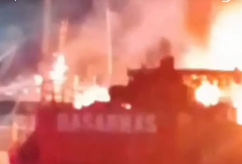 Kapal Basarnas Terbakar di Muara Baru, 14 Unit dan 70 Personel Damkar Dikerahkan