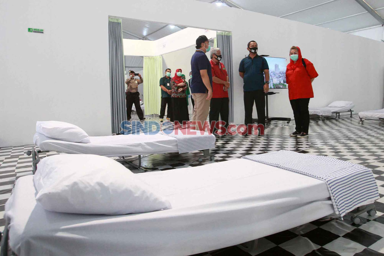 Megawati Bangun Tenda...