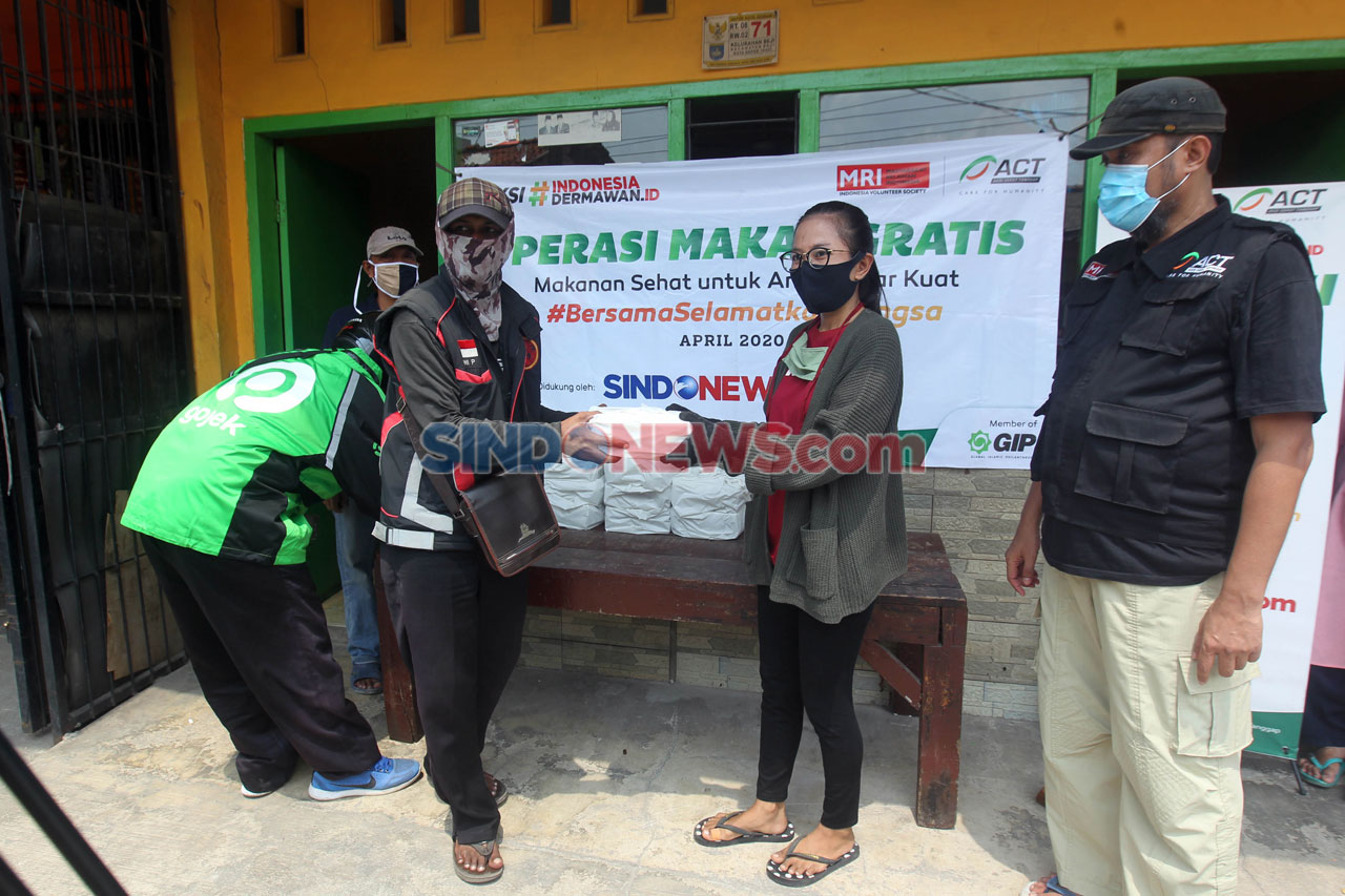 Operasi Makan Gratis...