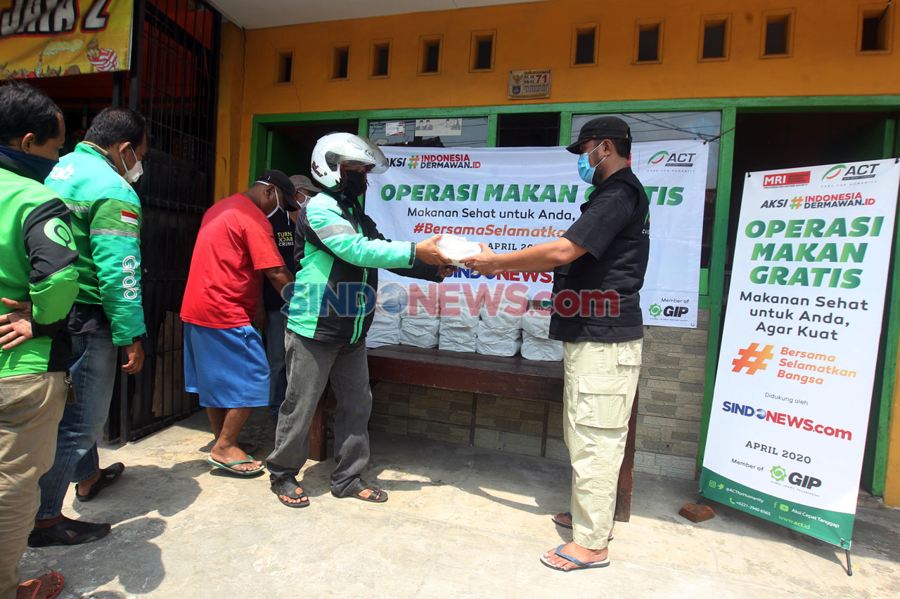 Operasi Makan Gratis...