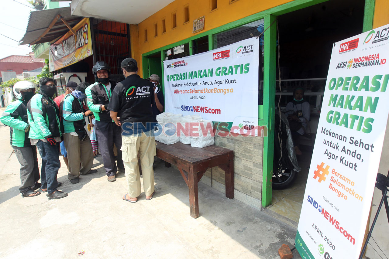 Operasi Makan Gratis...
