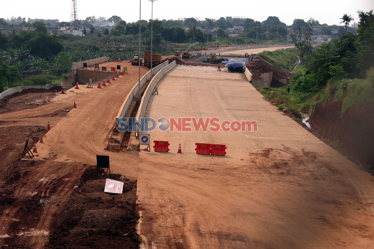 Pembangunan Jalan Tol...