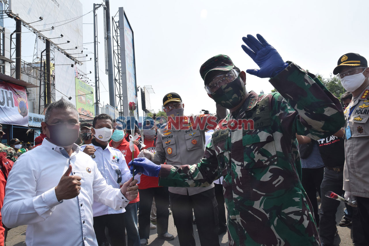 Peringati May Day, TNI-Polri...