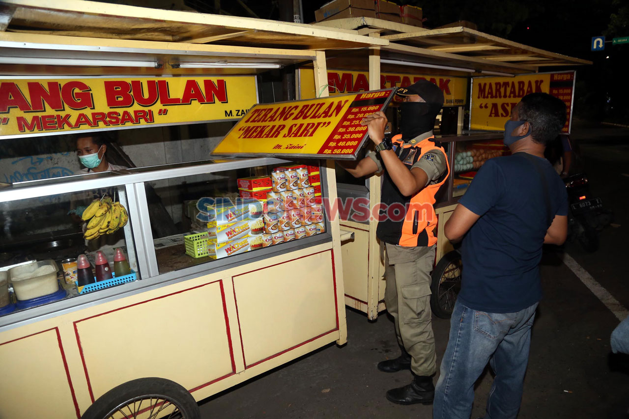 Langgar Jam Malam PSBB,...