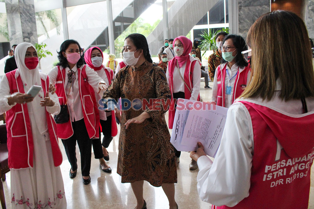 Persatuan Istri Anggota...