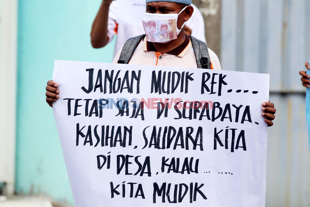 Relawan MCCC Gelar Aksi...