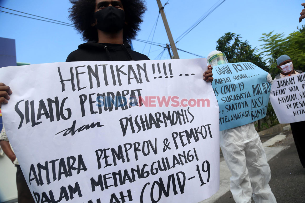 Relawan MCCC Gelar Aksi...