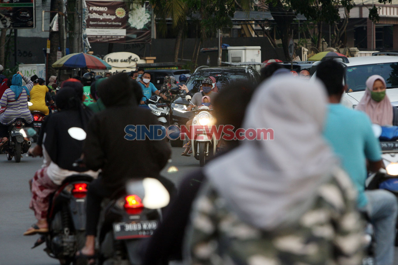 Meskipun PSBB Diterapkan,...