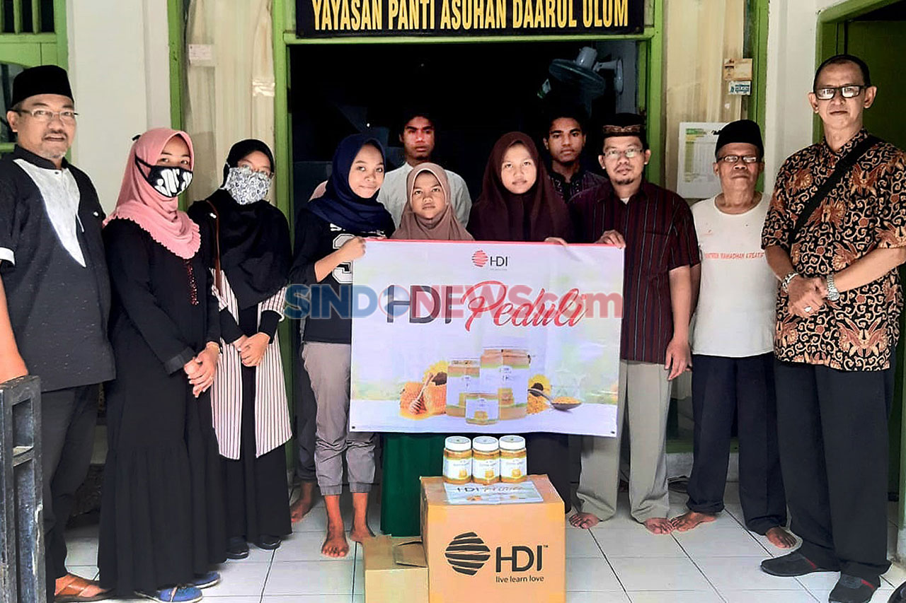 HDI Peduli Berikan Donasi...