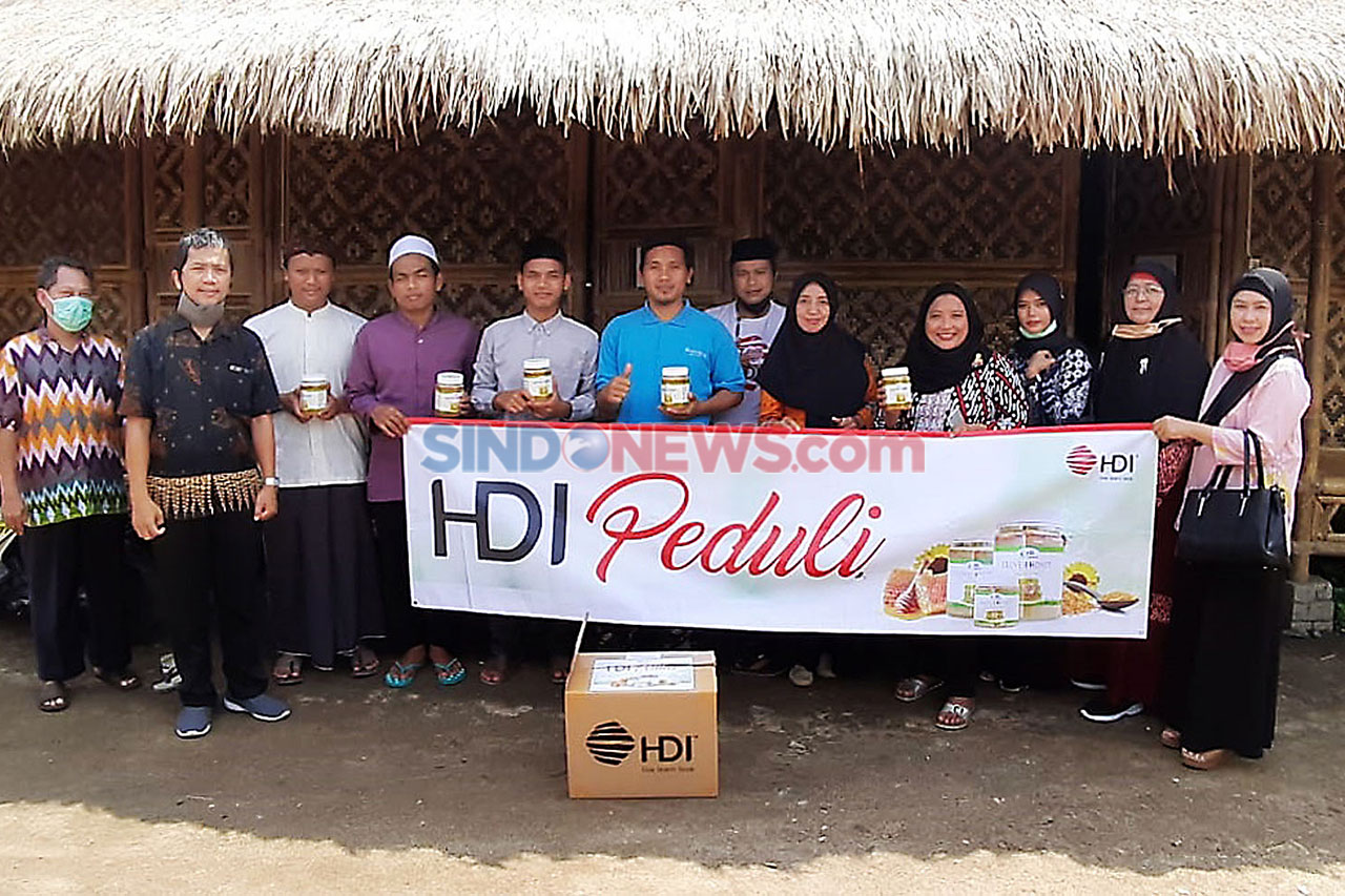 HDI Peduli Berikan Donasi...