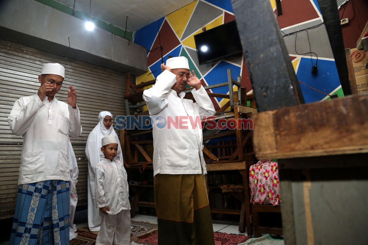 Keluarga Ini Manfaatkan...