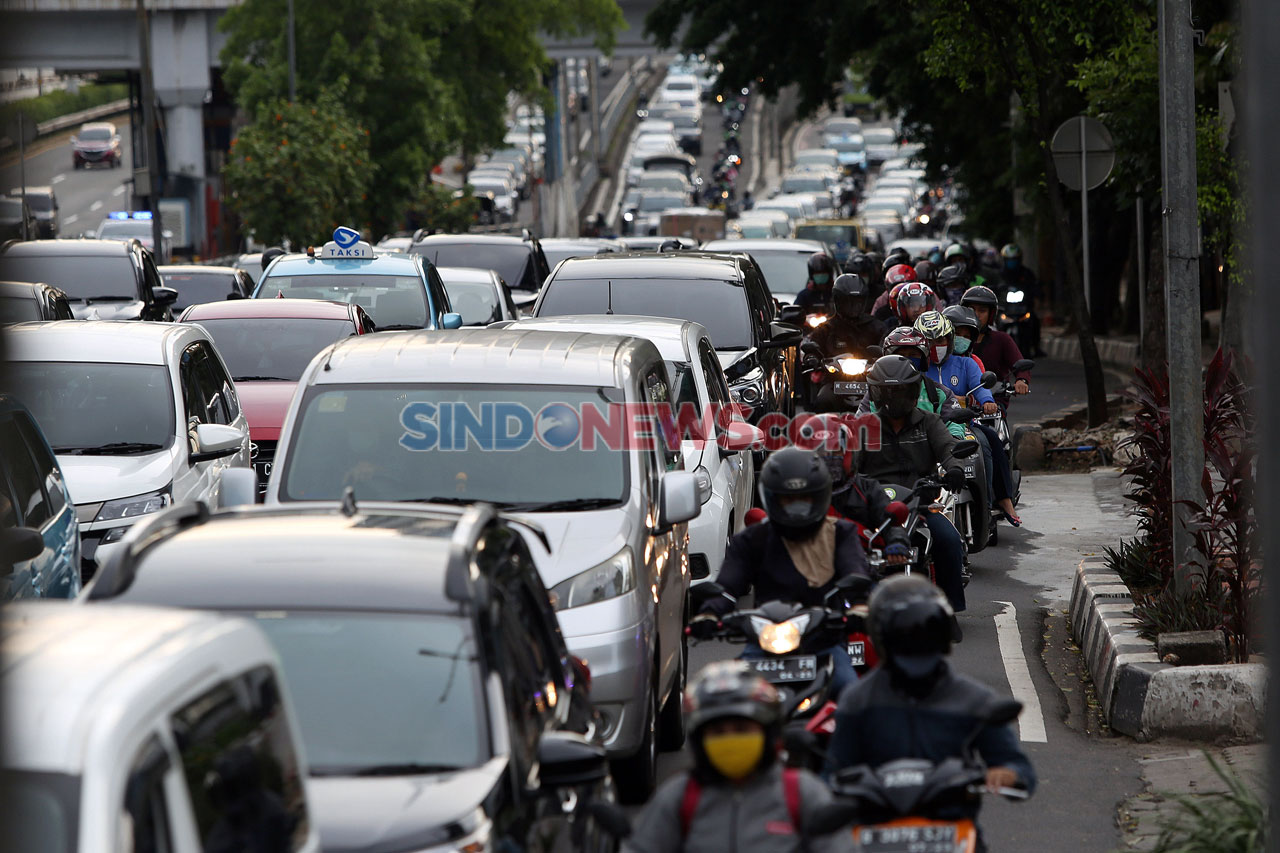 Warga Jakarta Tidak...