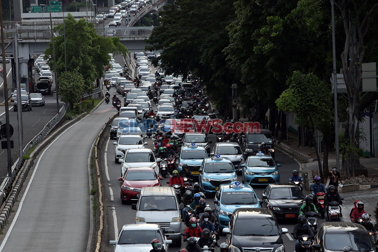 Warga Jakarta Tidak...