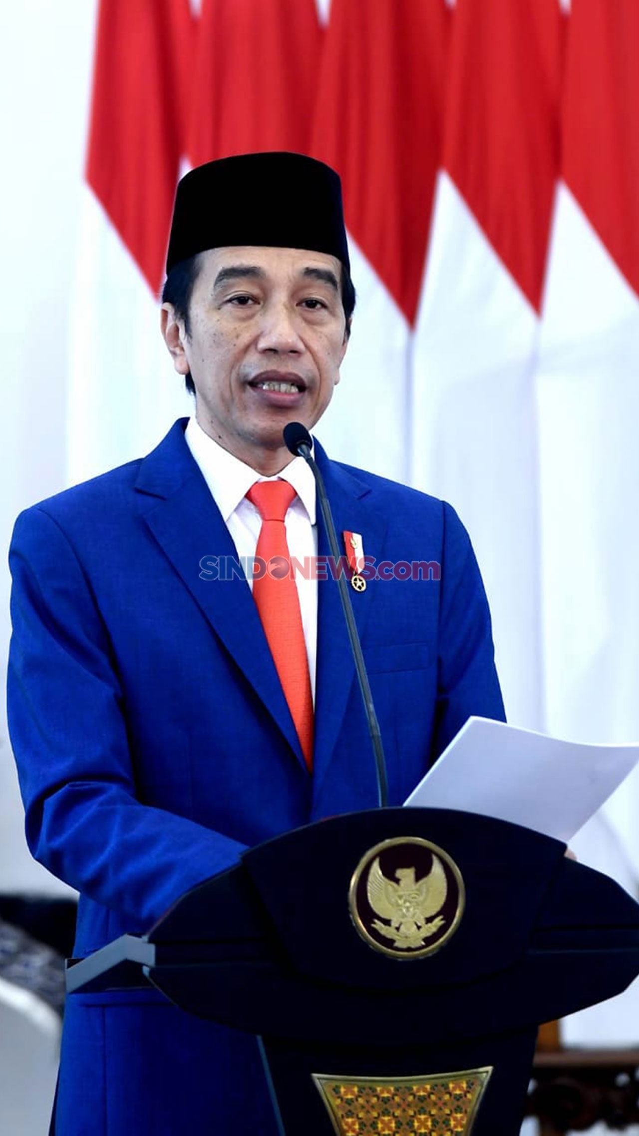 Presiden Pimpin Upacara...