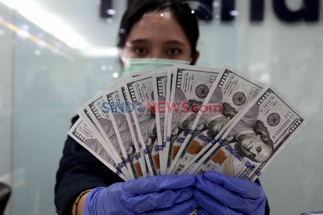 Nilai Tukar Rupiah Hari...
