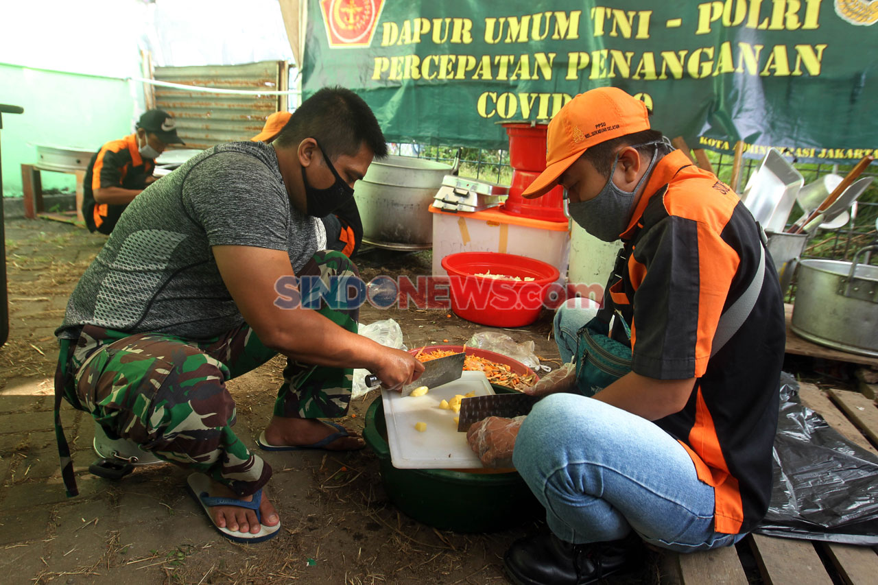 Dapur Umum Kodim 0503/JB...