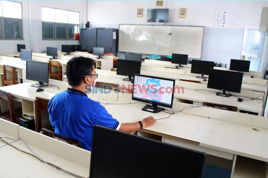 Persiapan Ujian Berbasis...