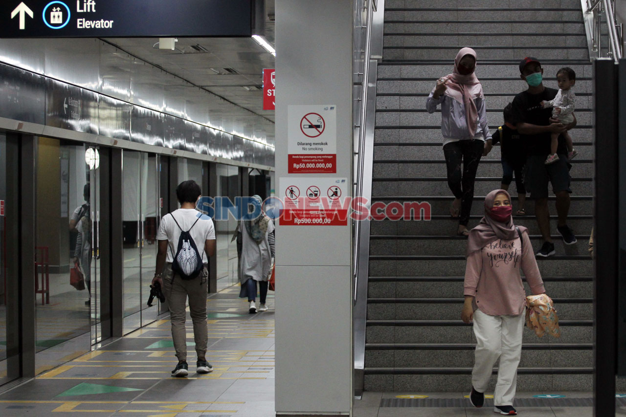 MRT Jakarta Ubah Jadwal...