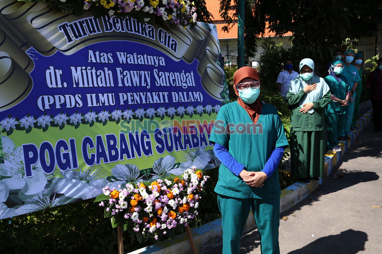 Dokter di Surabaya Meninggal...