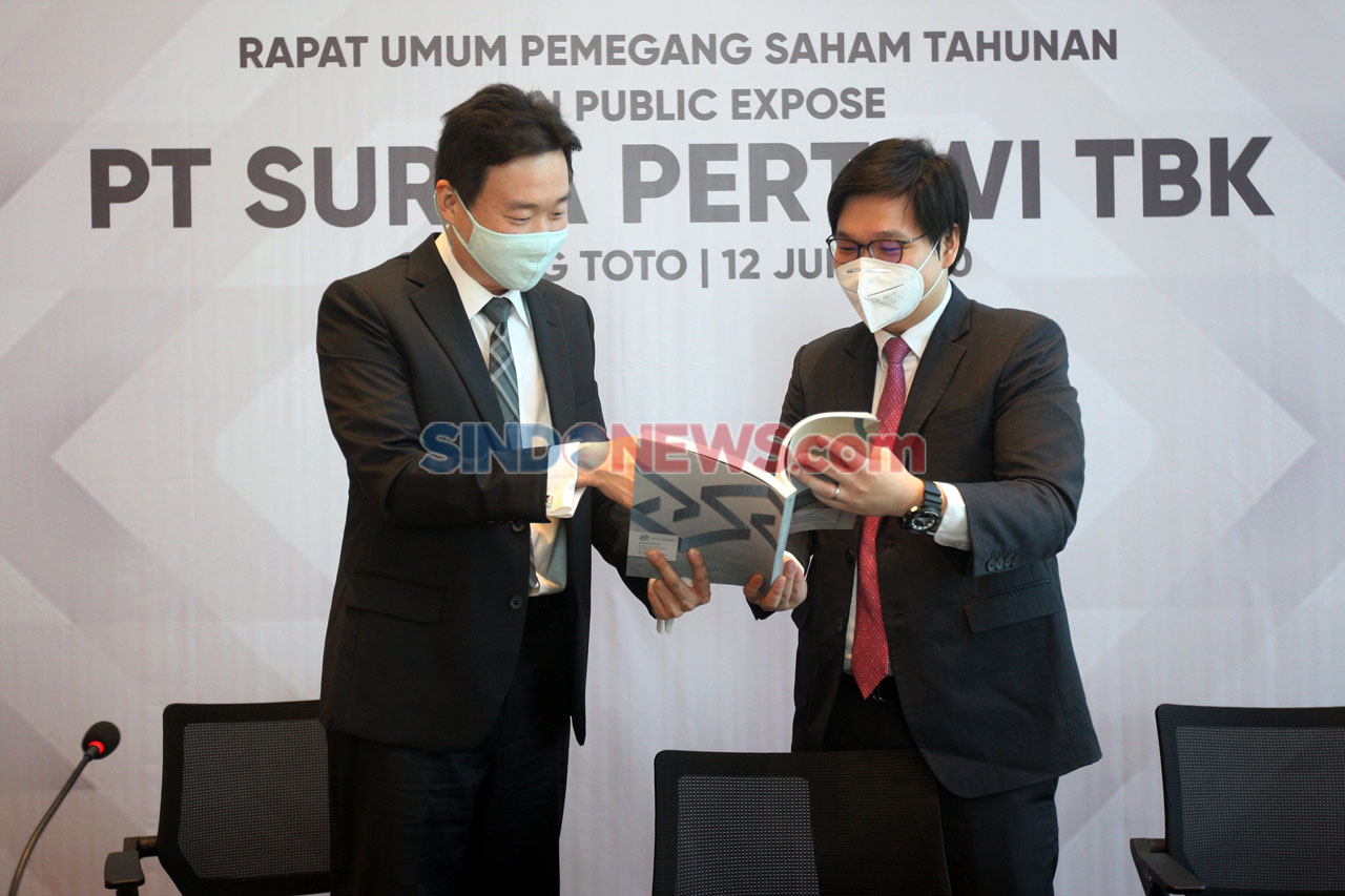 Surya Pertiwi Gelar...