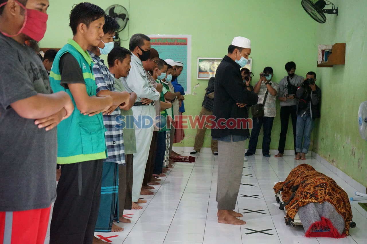 Gubernur Nurdin Abdullah...