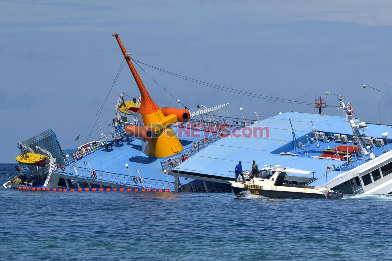 Kandas di Pelabuhan...