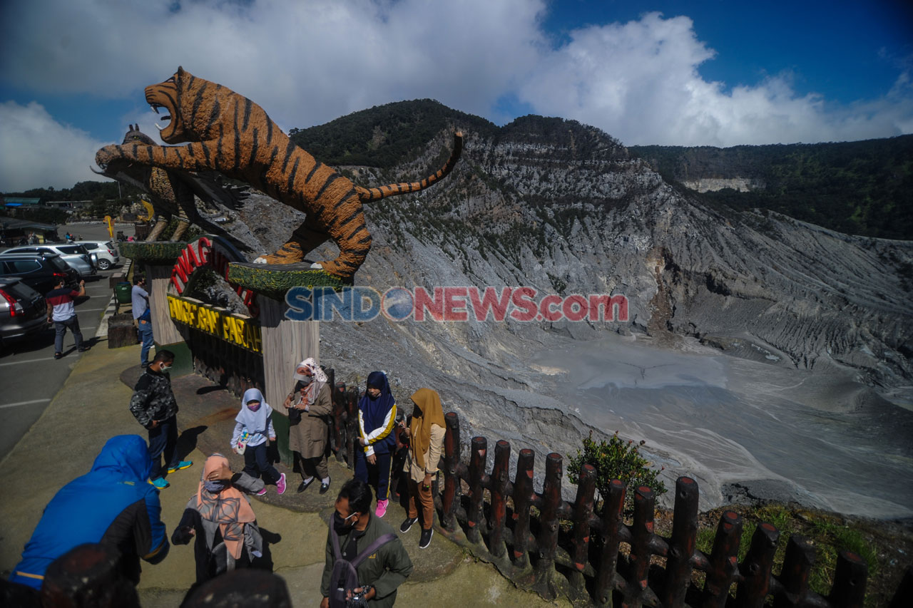 Wisata Alam Gunung Tangkuban...
