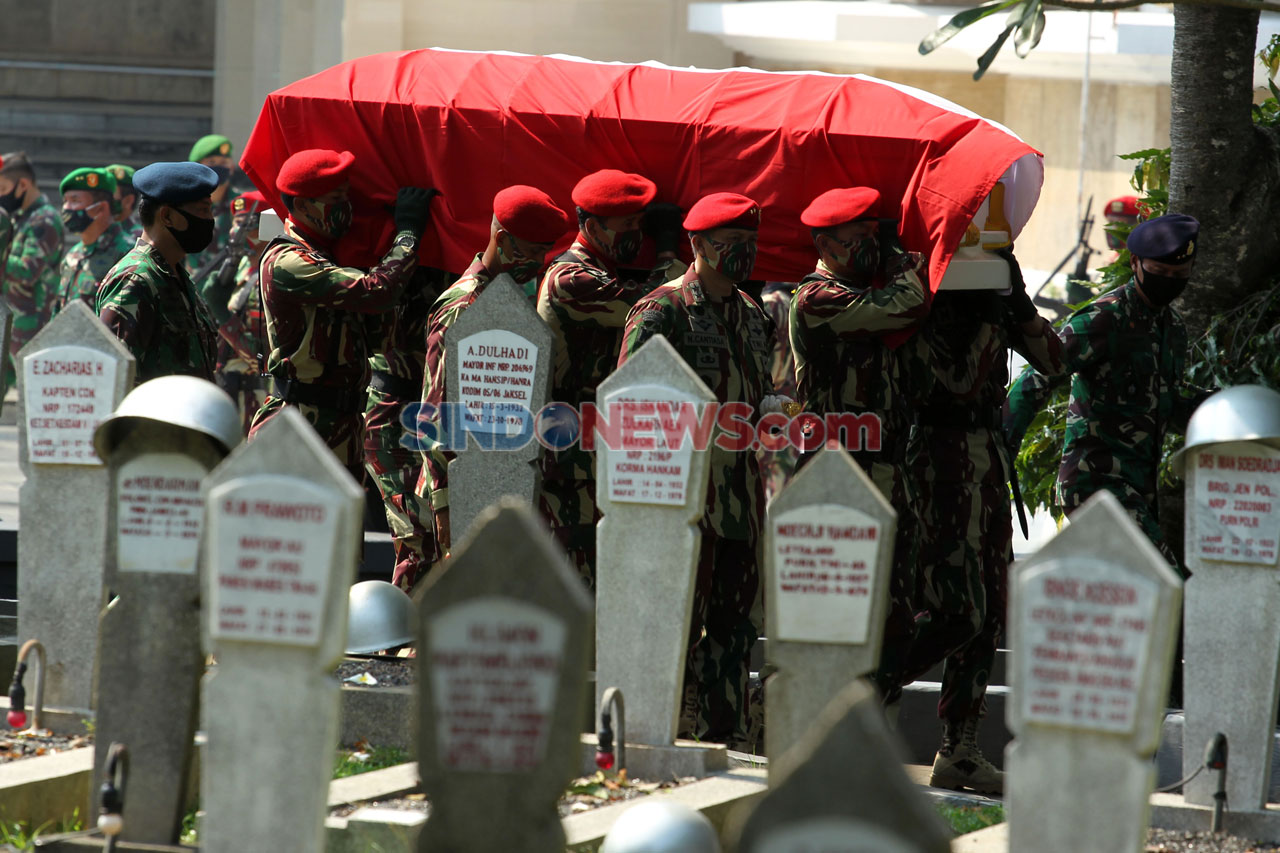Mantan KSAD Jenderal...