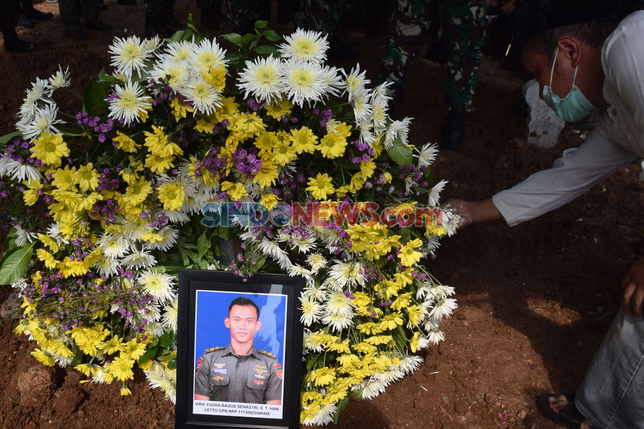 Suasana Haru Iringi...