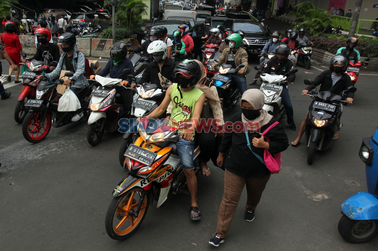 Pengunjung Ramai di...