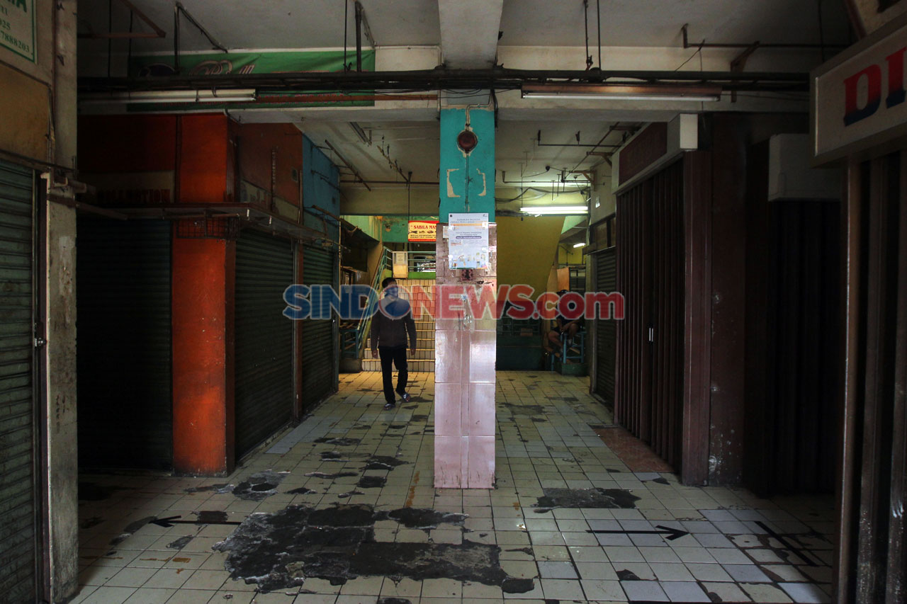 Usai Disemprot Disinfektan,...