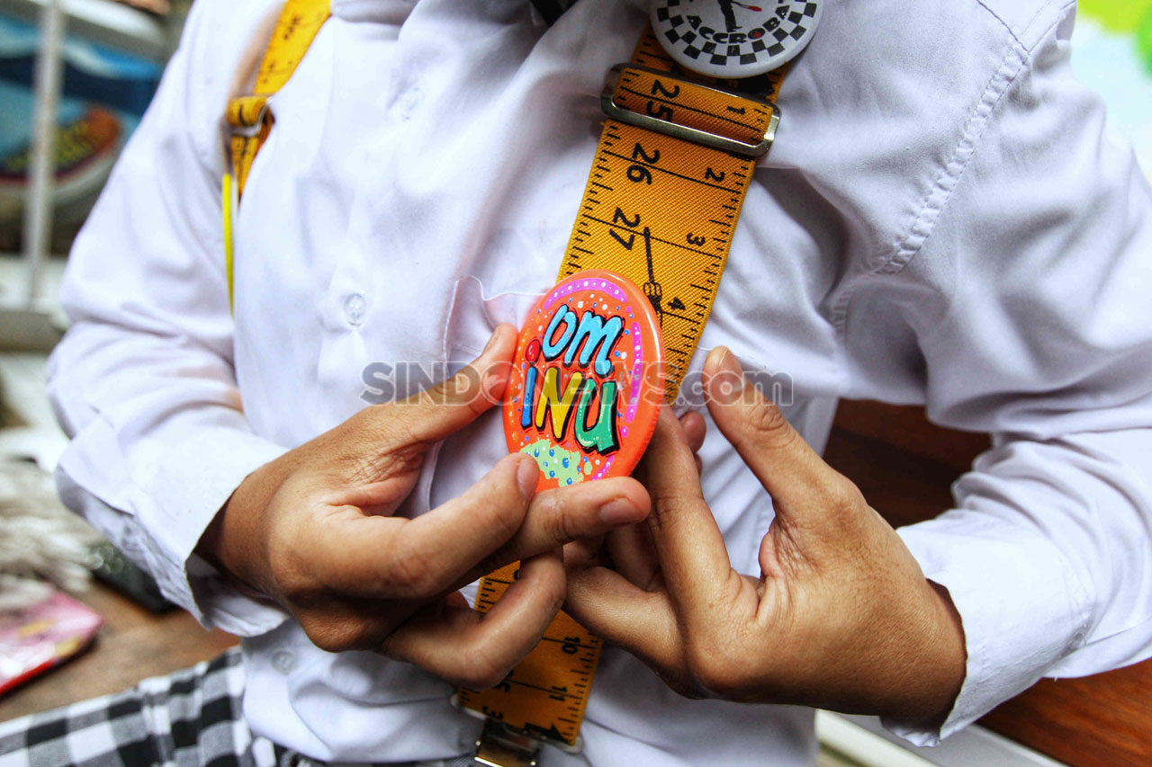 Bahagia Membuat Orang...