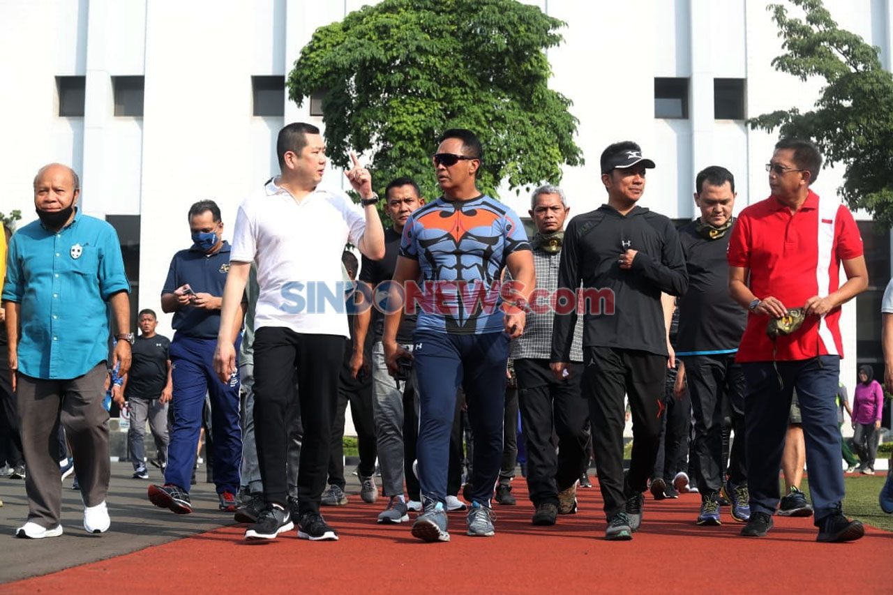 Hary Tanoesoedibjo dan...