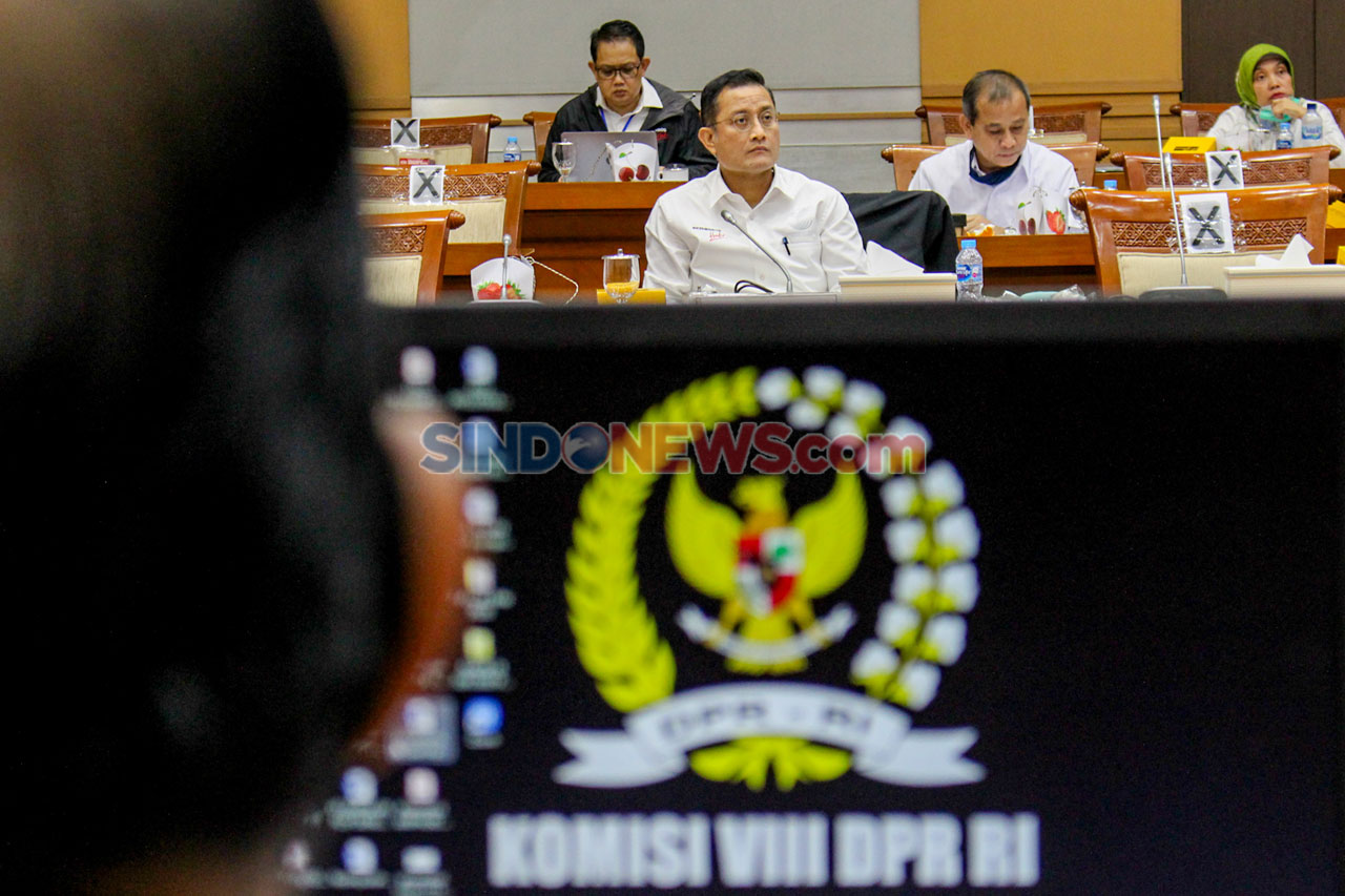 Raker dengan Komisi...