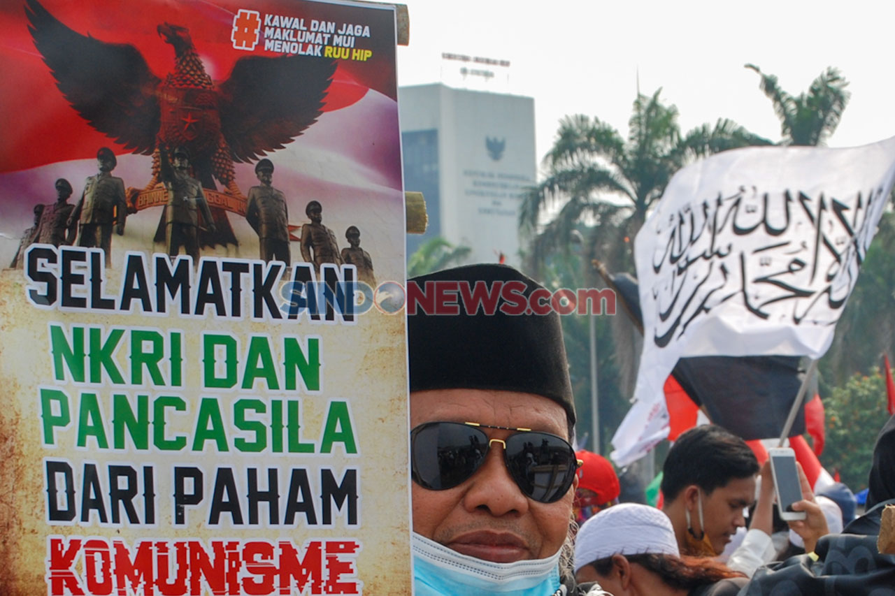 PA 212 Gelar Aksi Tolak...