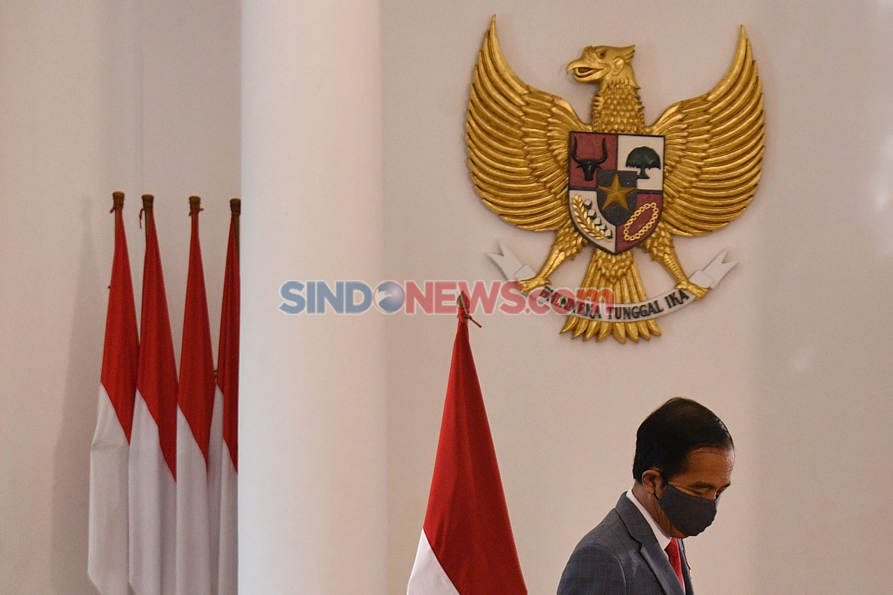Presiden Jokowi Menghadiri...