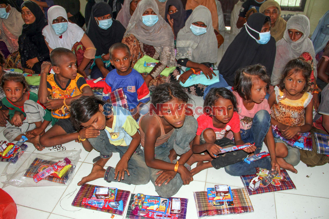 Pengungsi Rohingya Jalani...