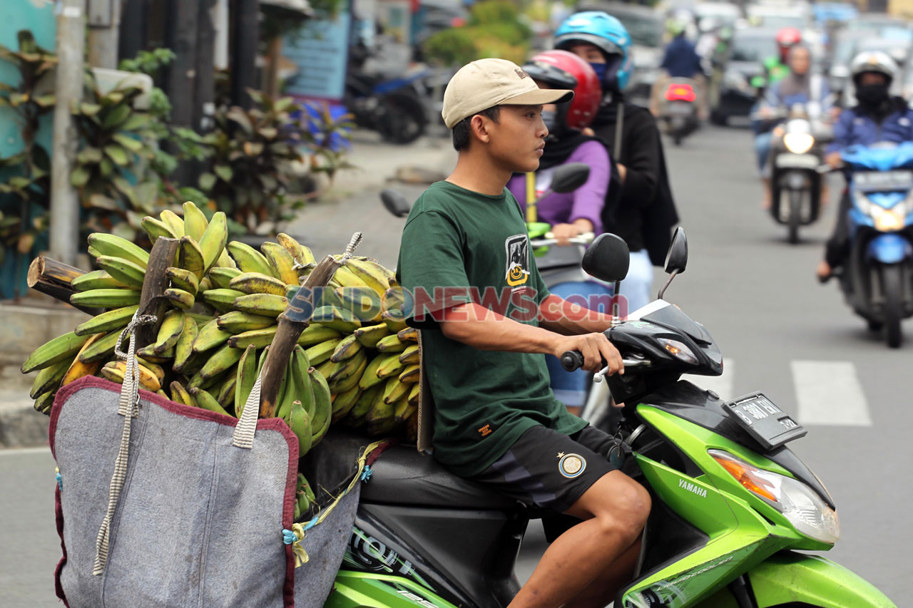PSBB Transisi Diperpanjang,...