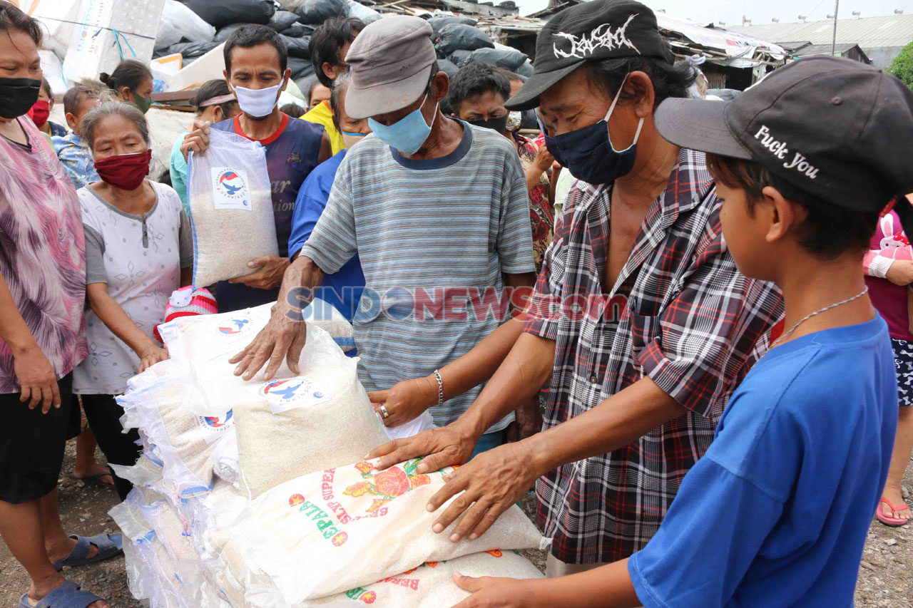 Gerkindo Beri Bantuan...