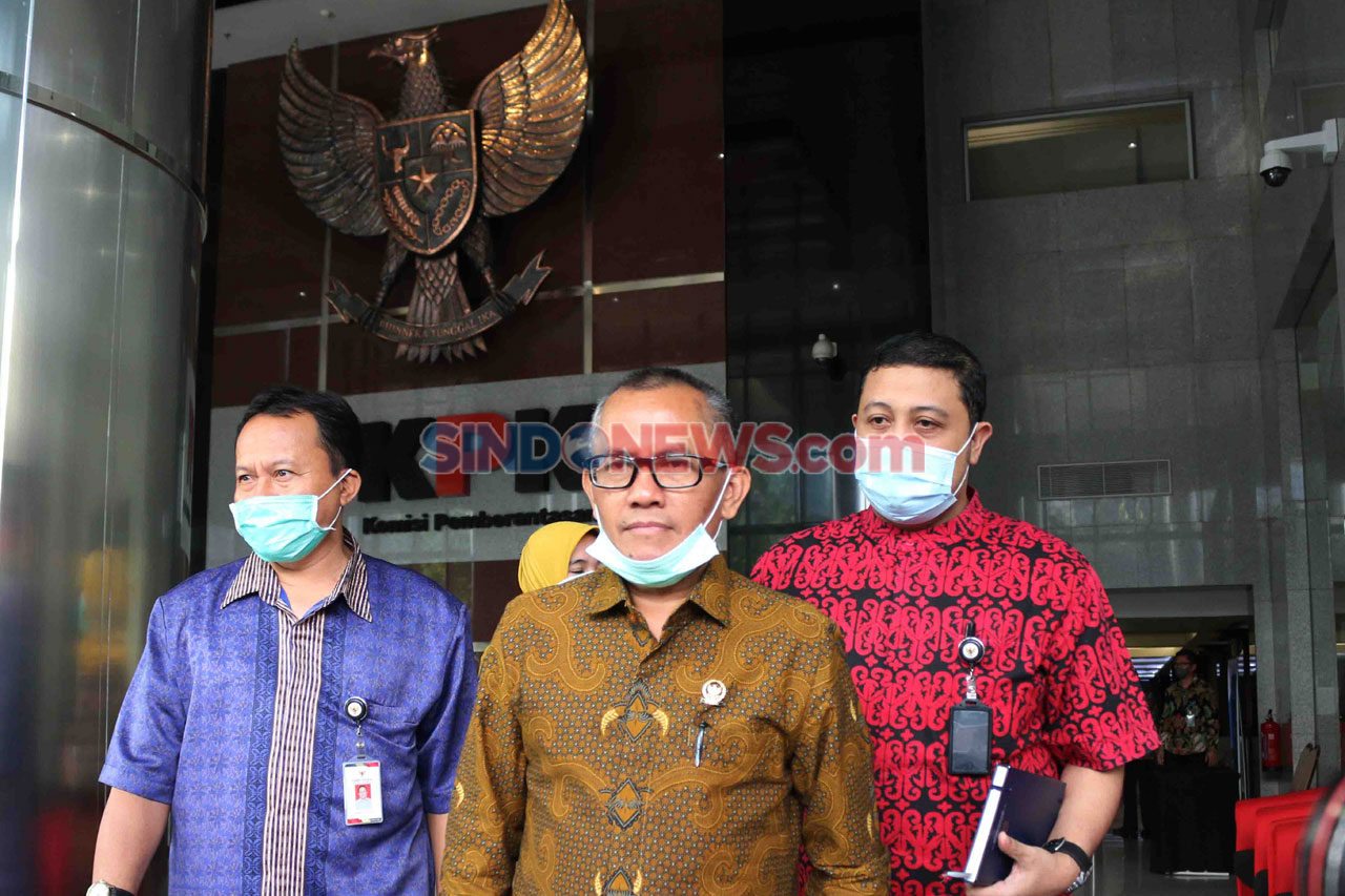 Datangi KPK, Ketua KY...