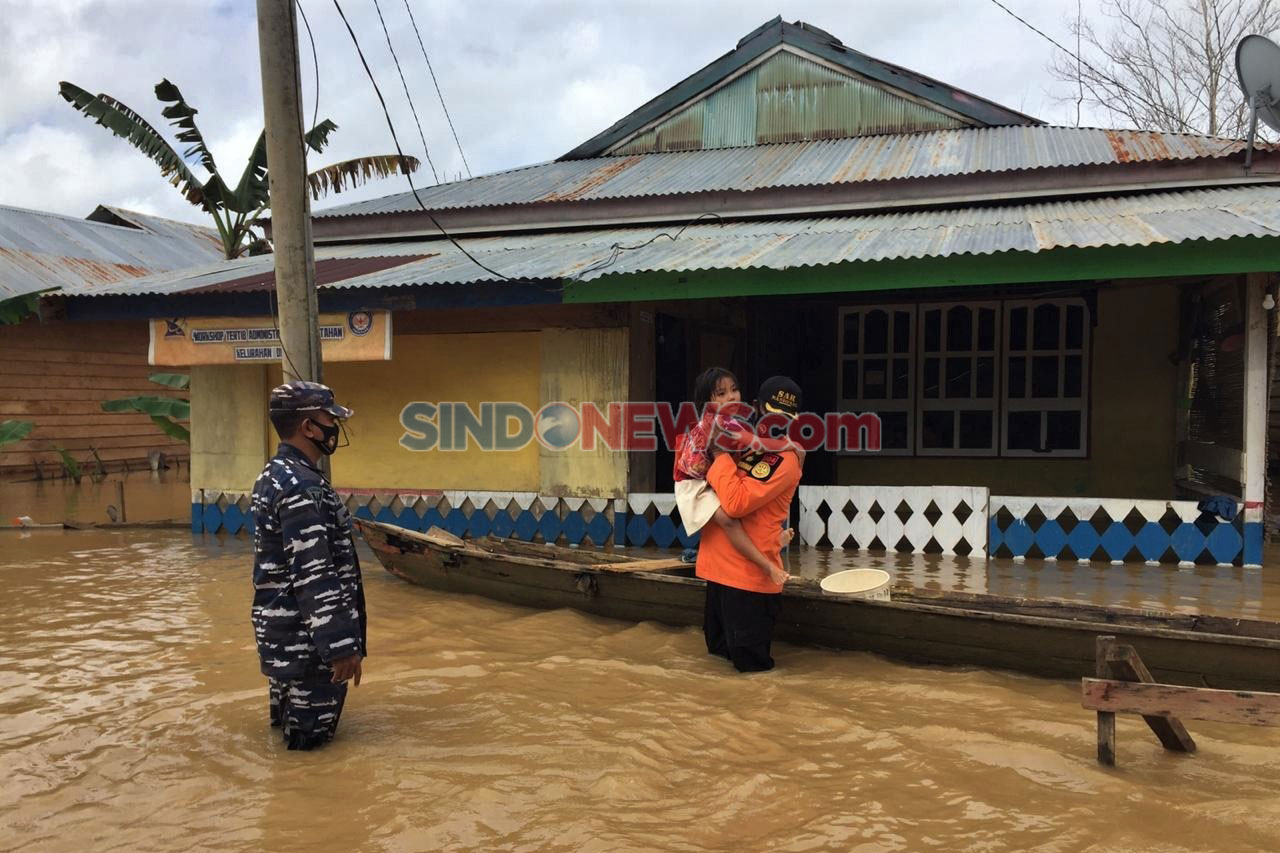 Banjir Sebabkan Jalan...