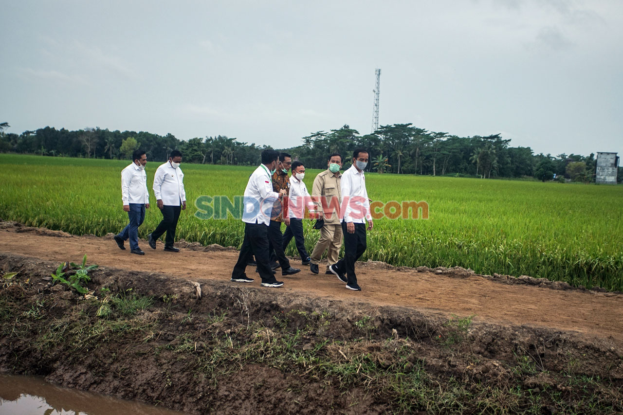 Presiden Tinjau Kesiapan...